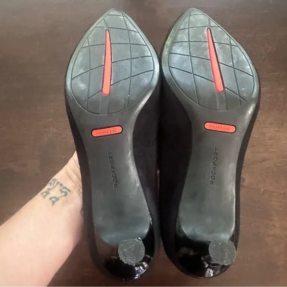 Rockport black suede almond toe pumps heels 9 EUC - Picture 6 of 9